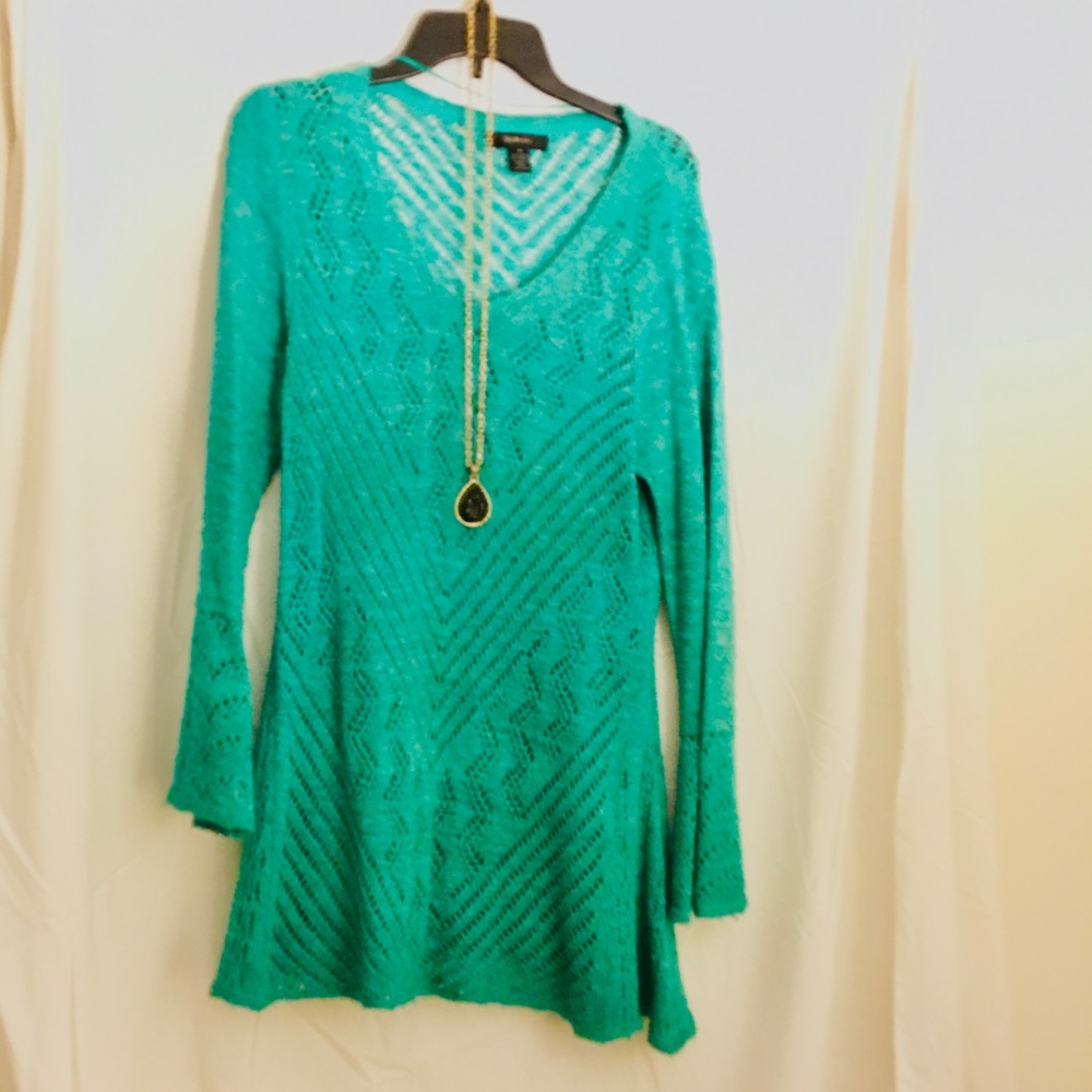 Long sleeve knitted top